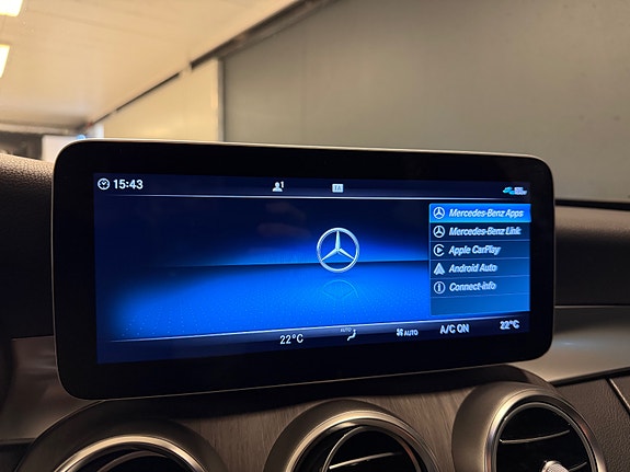 Mercedes-Benz C200 20 of 23