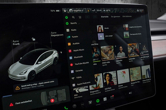 Tesla Model 3 23 of 25
