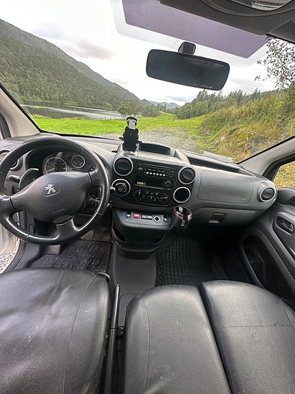 Peugeot Partner 9 of 17