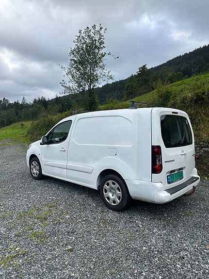 Peugeot Partner 3 of 17