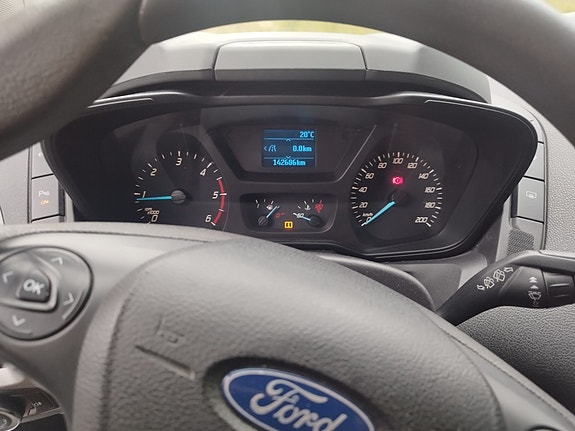 Ford Transit Custom 14 of 22
