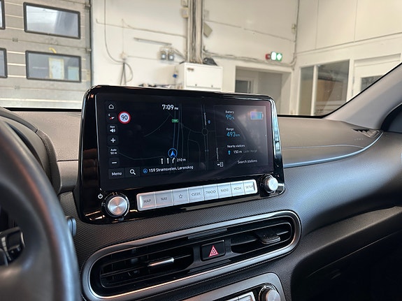 Hyundai Kona 27 of 30