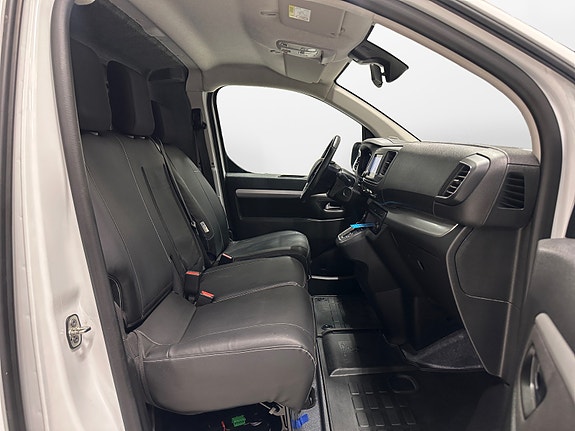 Peugeot e-Expert 15 of 30