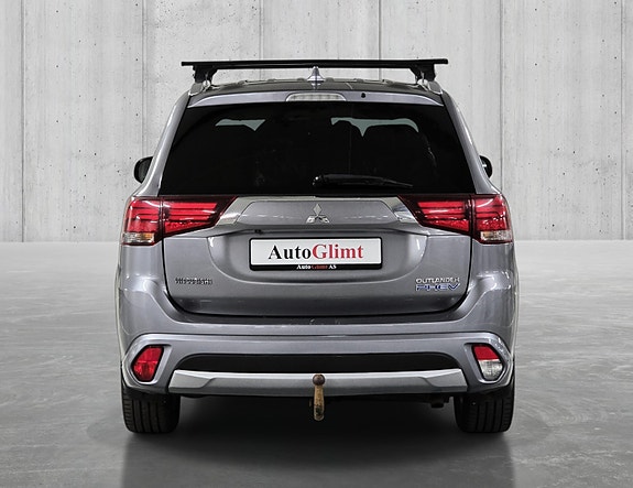 Mitsubishi Outlander 16 of 30