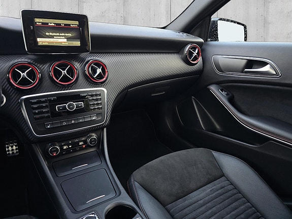 Mercedes-Benz A250 19 of 30