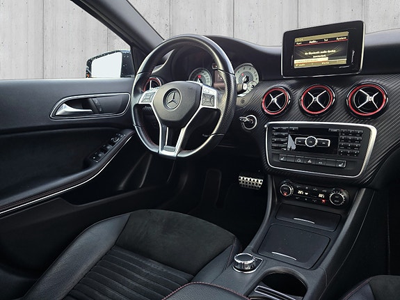 Mercedes-Benz A250 20 of 30