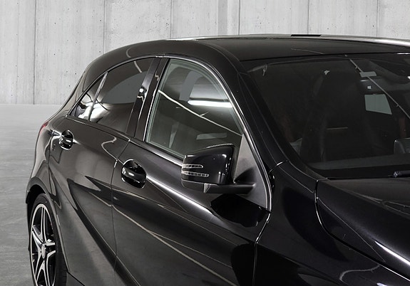 Mercedes-Benz A250 27 of 30