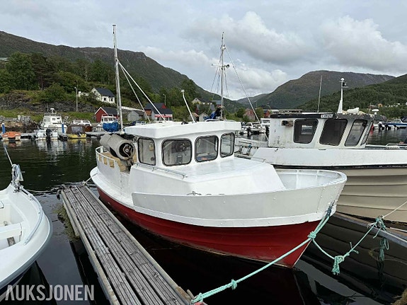 20 fot sjark med Saab motor 2 of 10