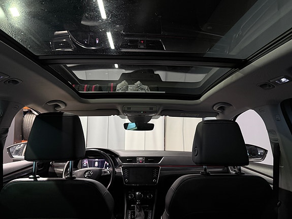 Skoda Superb 22 of 25