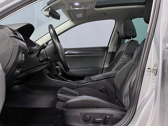 Skoda Superb 8 of 25