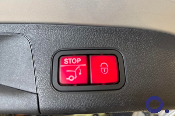 Mercedes-Benz EQA300 24 of 24