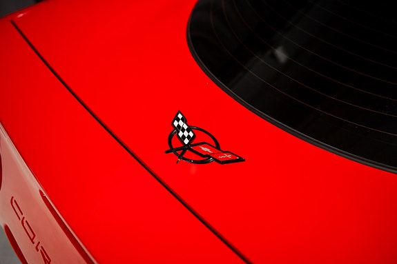 Chevrolet Corvette 28 of 30