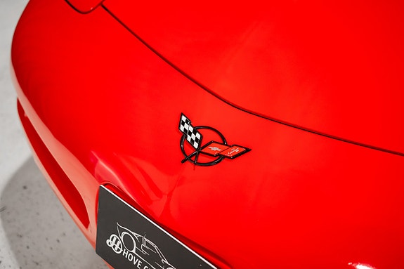 Chevrolet Corvette 13 of 30