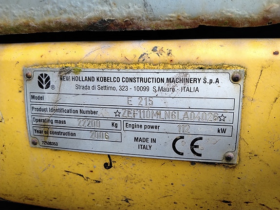 New Holland Kobelco E215 10 of 18