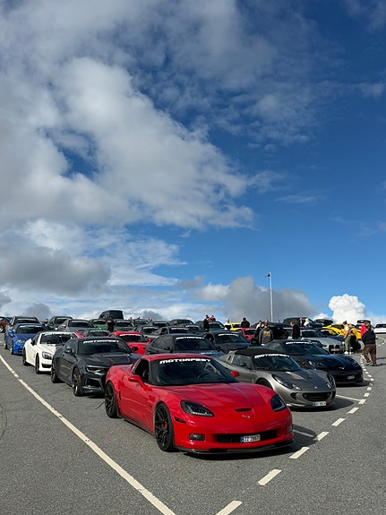 Chevrolet Corvette 6 of 10