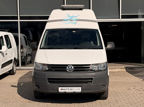 Volkswagen Transporter 4 of 30