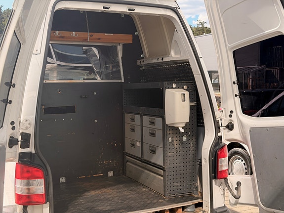 Volkswagen Transporter 16 of 30