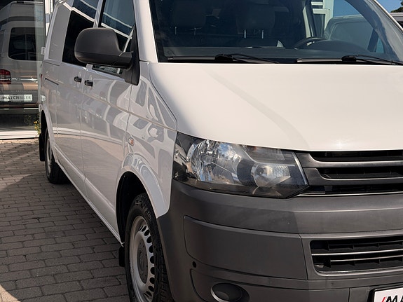 Volkswagen Transporter 8 of 30