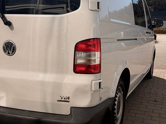 Volkswagen Transporter 17 of 30