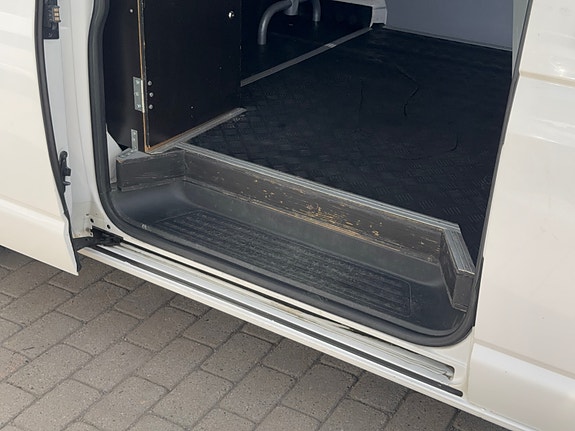 Volkswagen Transporter 28 of 30