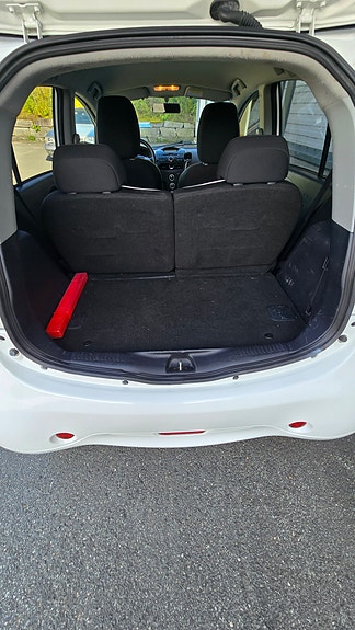 Mitsubishi i-Miev 21 of 24