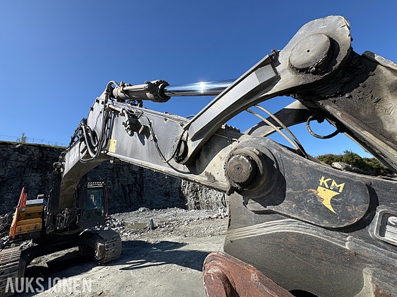Volvo EC480EL Beltegraver, KM3 HK-feste, 3000 l graveskuffe, sentralsmøring, 11 792 t 11 of 30