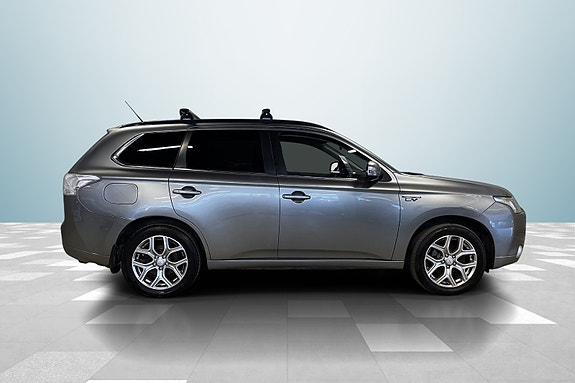 Mitsubishi Outlander 3 of 19