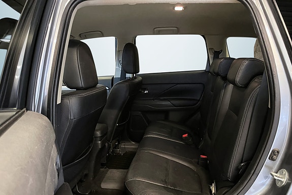 Mitsubishi Outlander 9 of 19