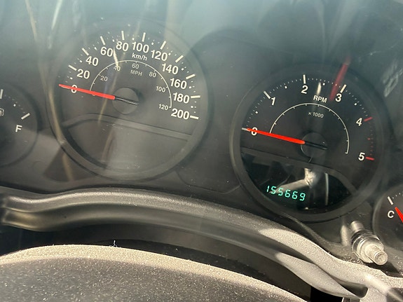 Jeep Wrangler 13 of 19