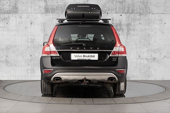 Volvo XC70 11 of 30
