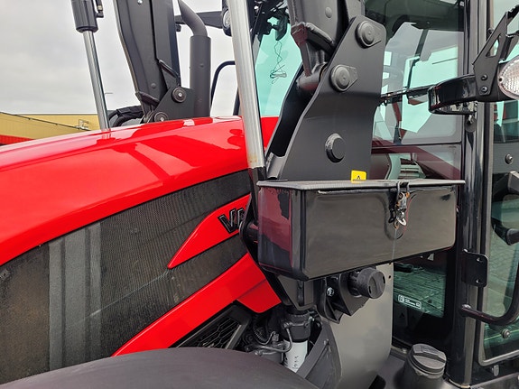 Valtra A135 2024, kr 1 049 000,-