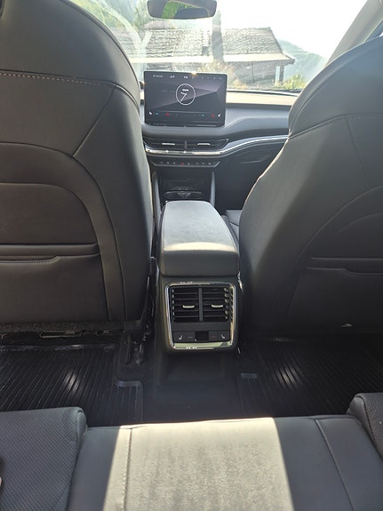 Skoda Enyaq 9 of 10