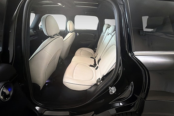 MINI Countryman Cooper SE 12 of 20