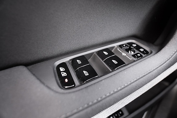 Polestar 2 21 of 30