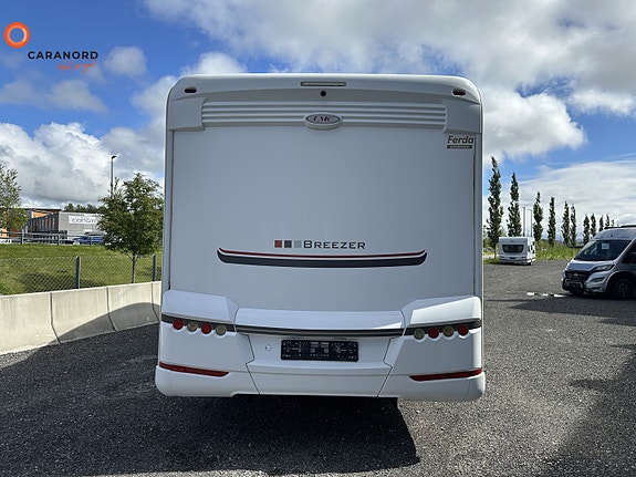 LMC H737 6 of 30