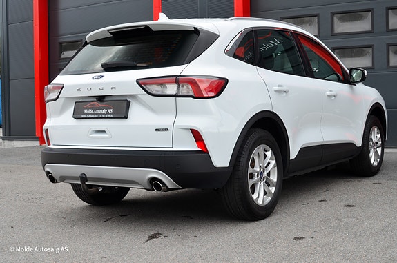 Ford Kuga 9 of 25