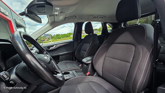 Ford Kuga 15 of 25