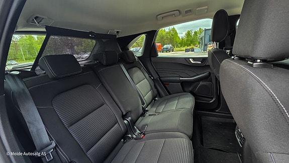 Ford Kuga 25 of 25