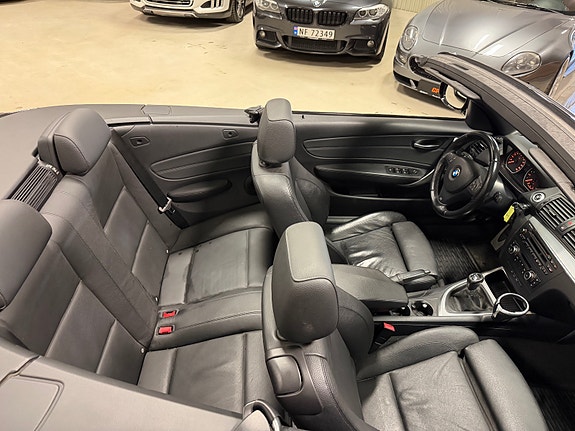 BMW 9 of 15
