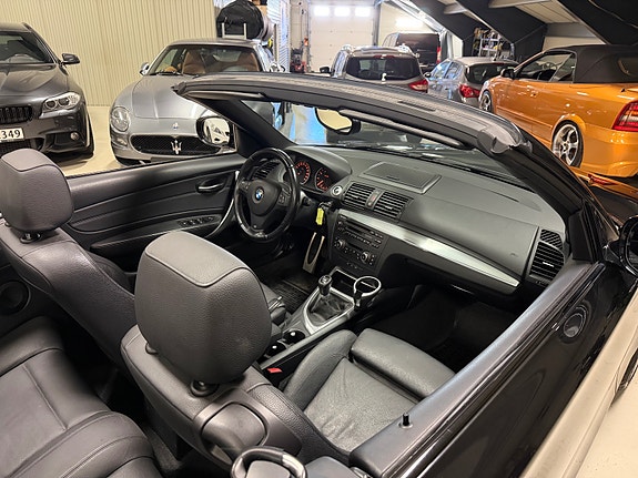 BMW 8 of 15