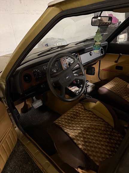 Ford Taunus 8 of 23