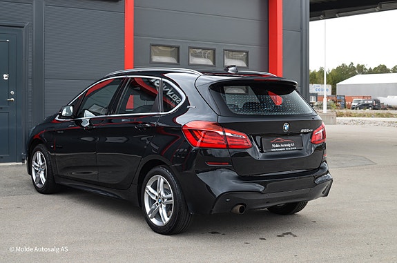BMW 225xe 7 of 24