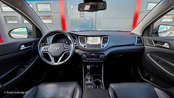 Hyundai Tucson 17 of 25