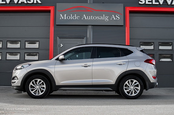 Hyundai Tucson 4 of 25