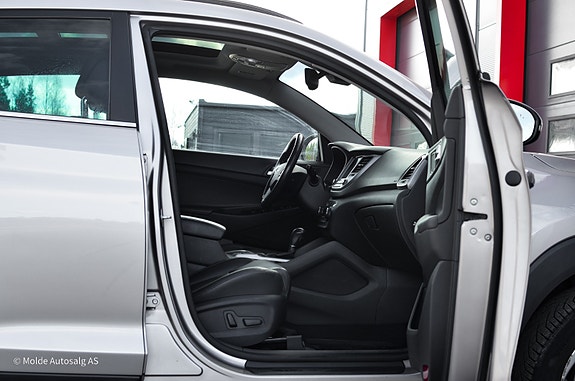 Hyundai Tucson 12 of 25