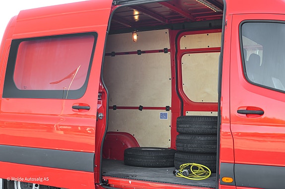 Mercedes-Benz Sprinter 11 of 21