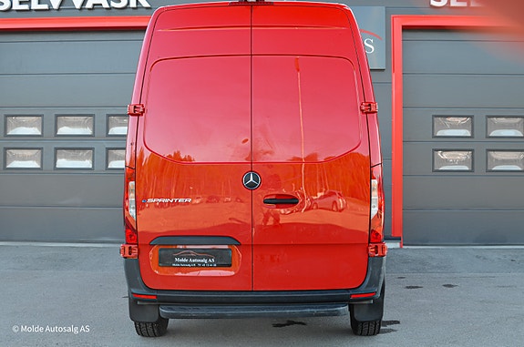 Mercedes-Benz Sprinter 7 of 21