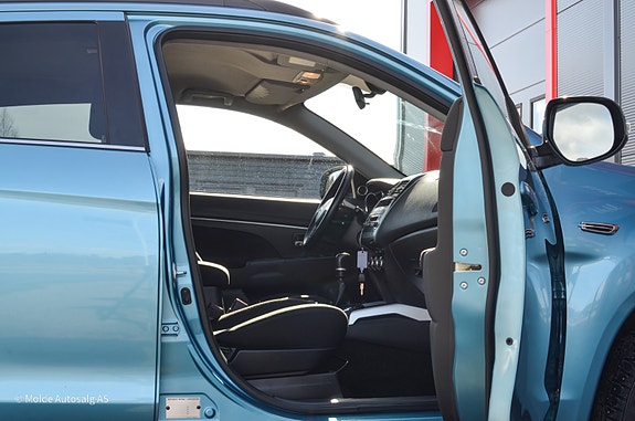 Mitsubishi ASX 12 of 25