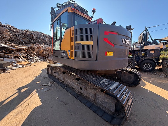 Volvo ECR235EL 5 of 30
