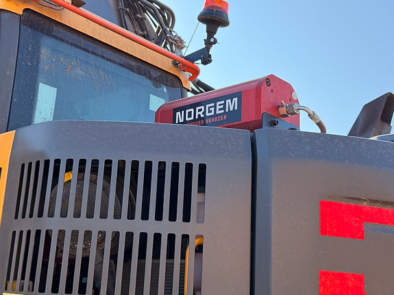 Volvo ECR235EL 26 of 30
